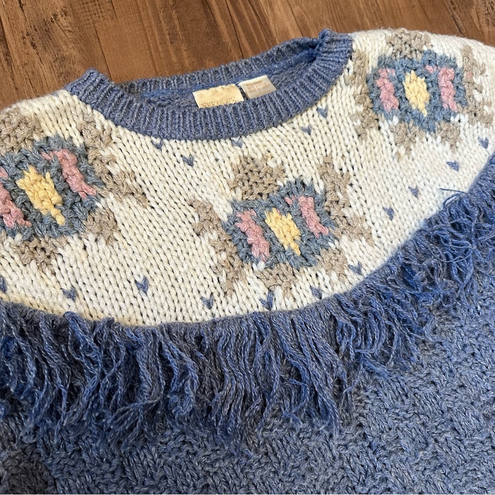 VTG 80s 90s Blue Floral Fringe Chunky Knit Sweater - Picture 5 of 8